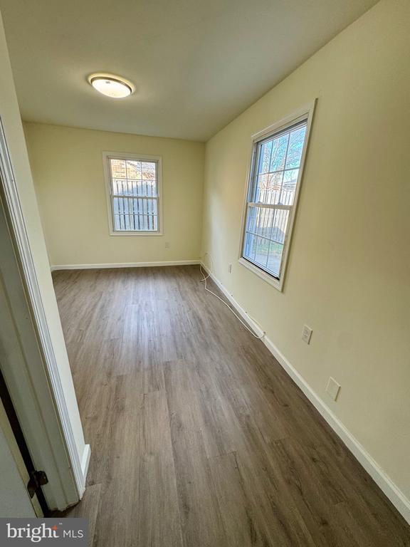 Building Photo - 1040 Springhill Way