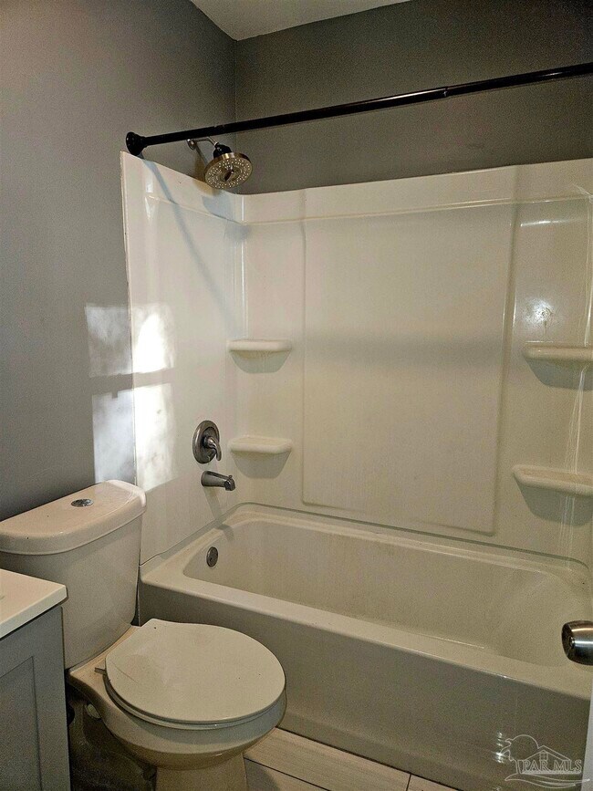 Building Photo - 3418 Luke St