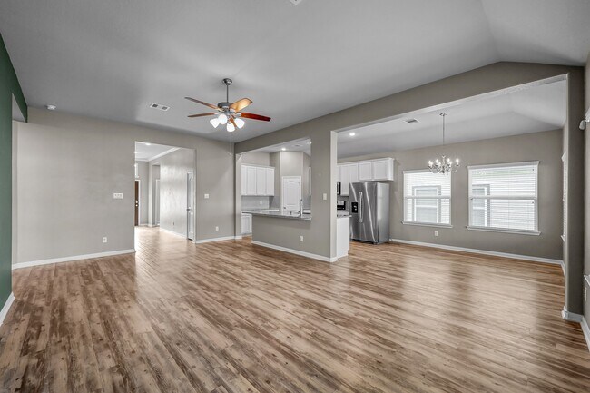 Building Photo - 11107 Lulu Ln