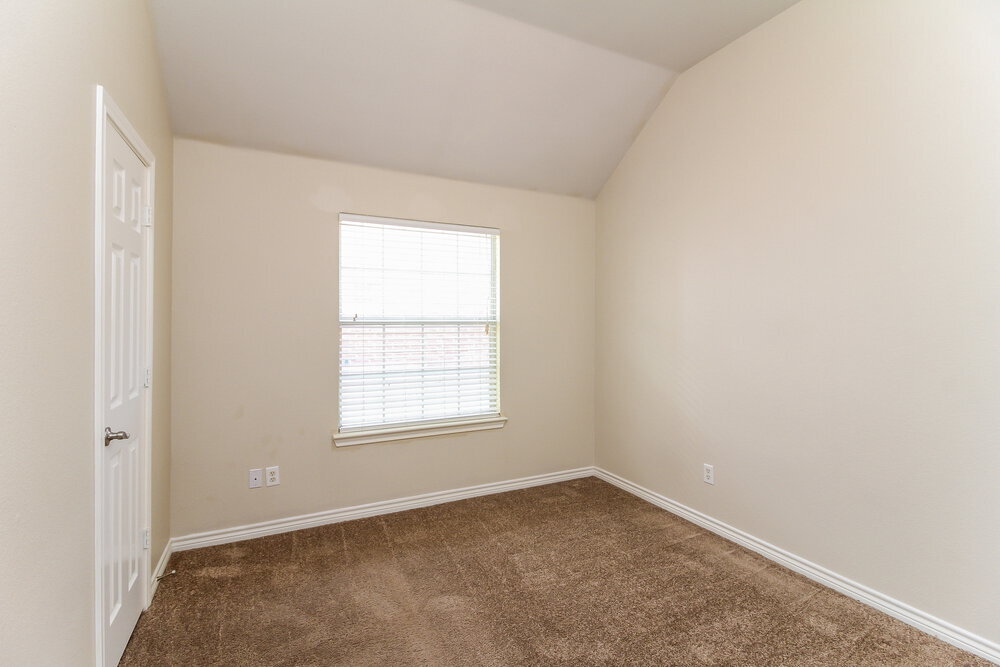 Building Photo - 7517 Creek Meadow Dr