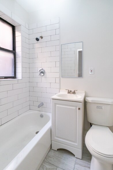 Building Photo - 6830 S Jeffery Blvd