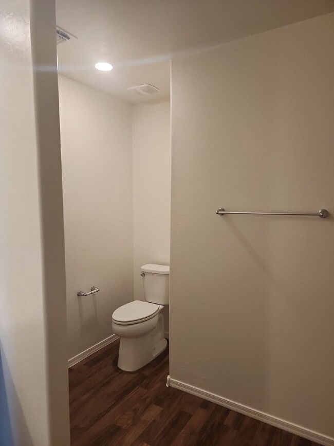 Building Photo - "Spacious 4-Bedroom Oasis in Casa Grande with 2 Full Baths – Your Perfect Home Awaits!"