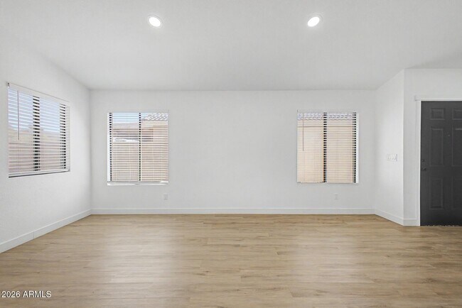 Building Photo - 16813 N 113th Ave