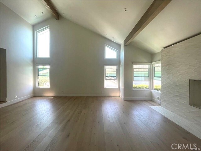 Building Photo - 1 Tamizar