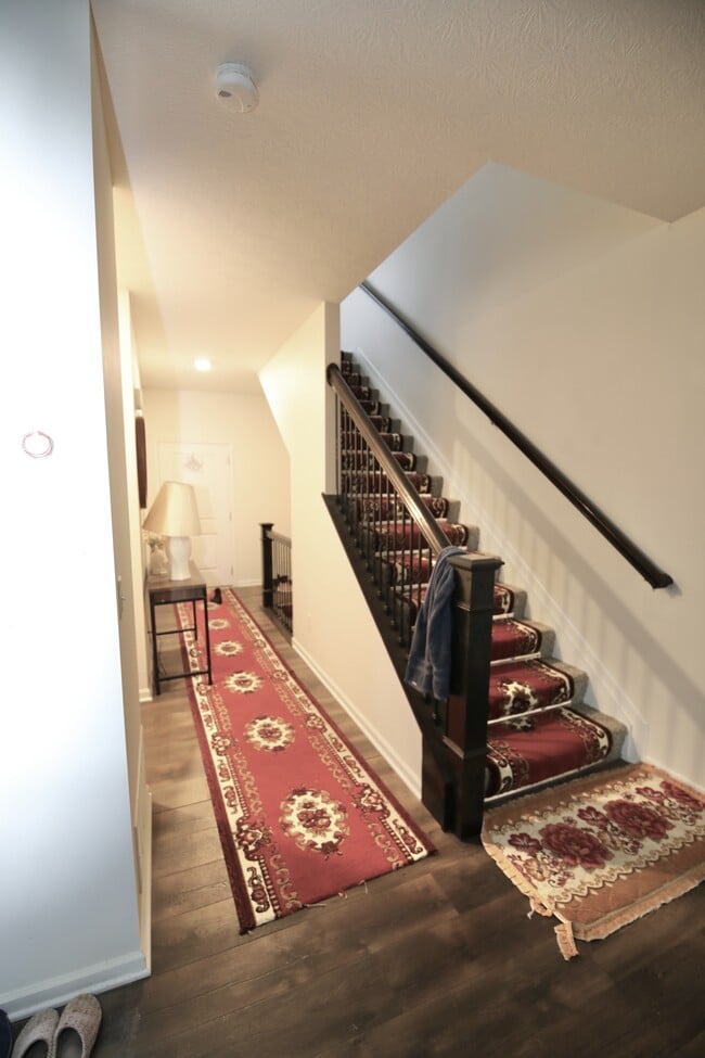 Building Photo - 216 Old Bay Dr