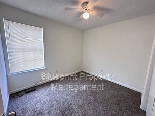 Building Photo - 6505 Avenue K