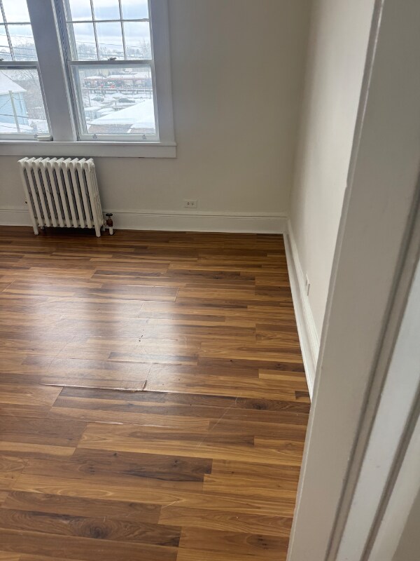 Building Photo - 334 Midland Ave