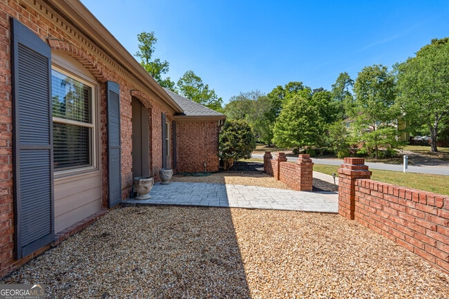 Building Photo - 101 Waterwood Bend