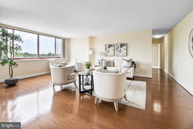 Building Photo - 1220 Blair Mill Rd