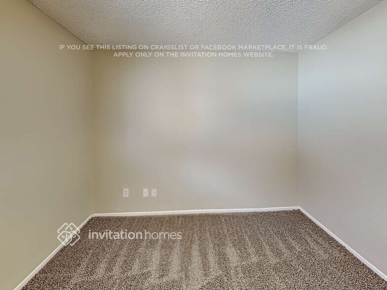 Building Photo - 4630 W Marshall Ave