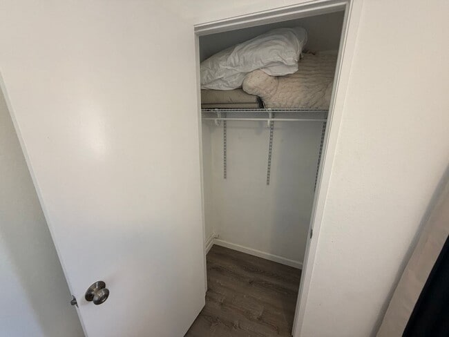 Building Photo - 2 Bedroom Kihei Condo