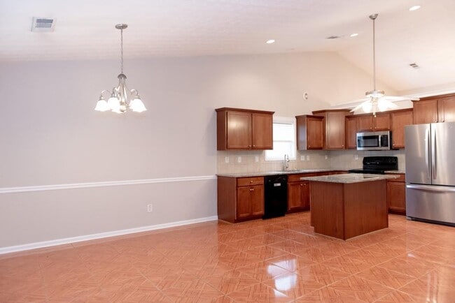 Building Photo - 1159 Simonton Glen Way SE