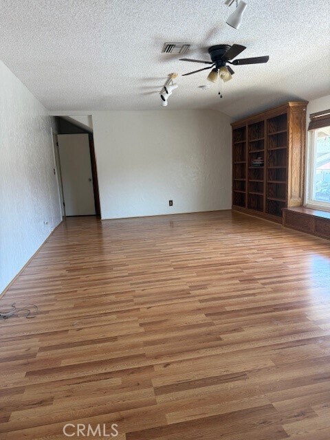 Building Photo - 2277 Larch St