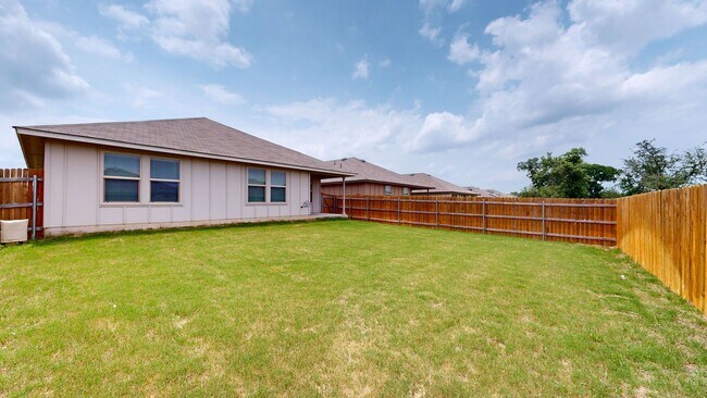 Building Photo - 9606 Falme Ln