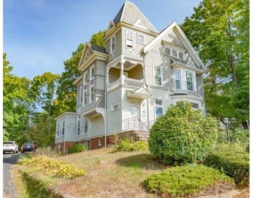 Building Photo - 14 Westland Terrace