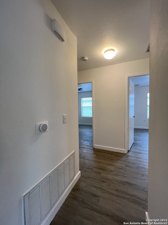 Building Photo - 9116 China Rose Dr