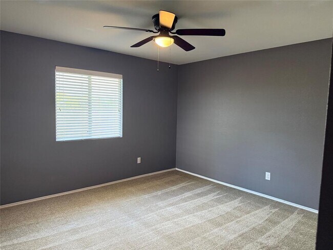 Building Photo - 11524 Ashbrook Dr