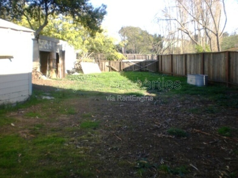 Building Photo - 412 Home Acres Ave