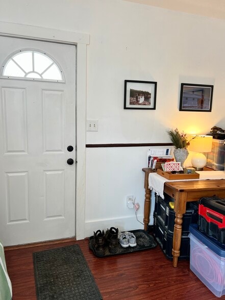 Bedroom 4 and rear entrance - 94 Graham St