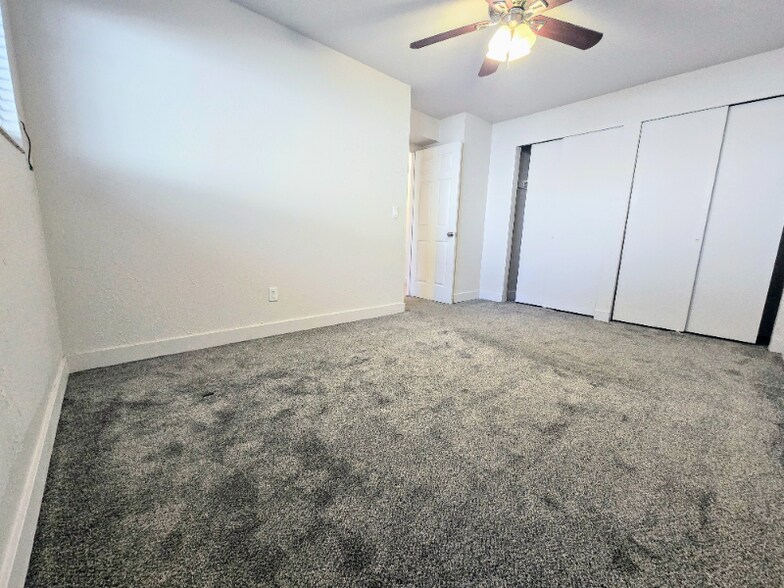 Building Photo - 8707 S 620 E