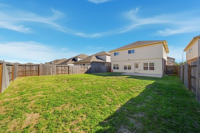 Building Photo - 32942 Silver Mdw Wy