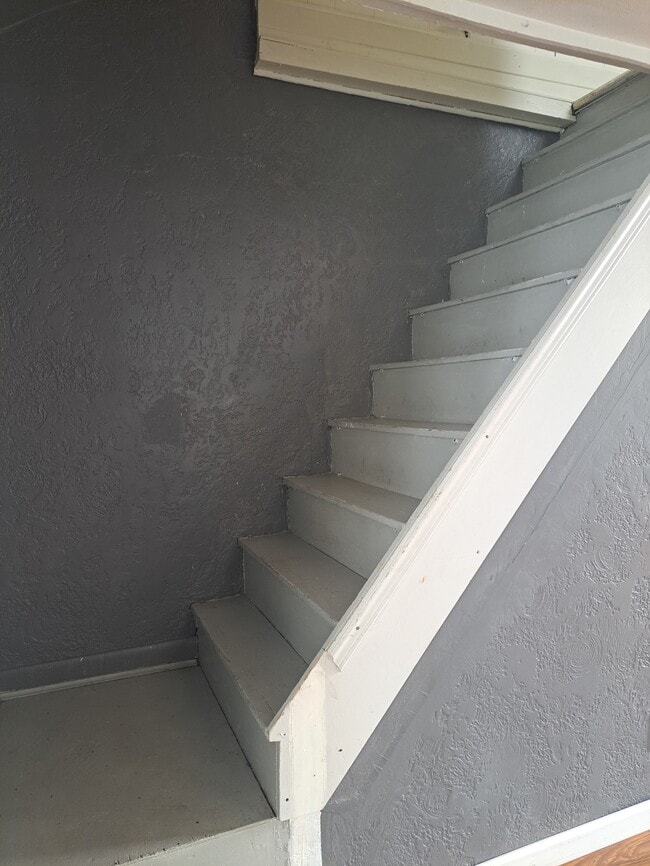 Building Photo - 430 W Galena Ave