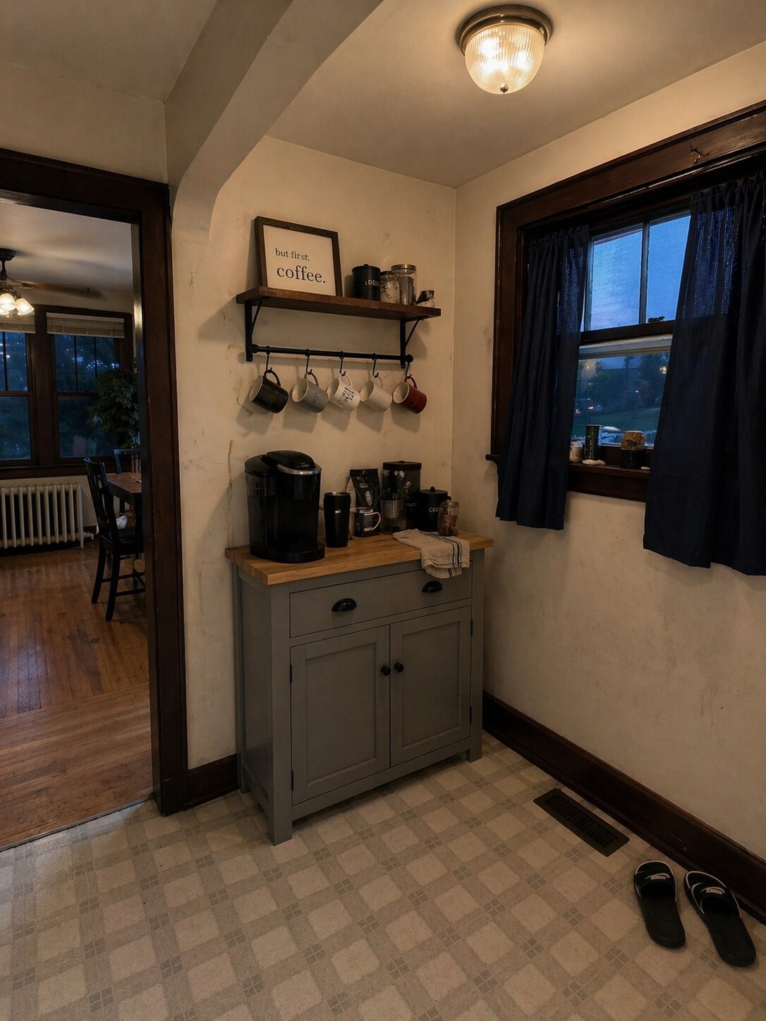 Building Photo - 1429 Dana Ave