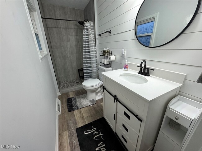 Building Photo - 2713 Smith Rd