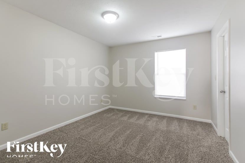 Building Photo - 8542 Sansa St