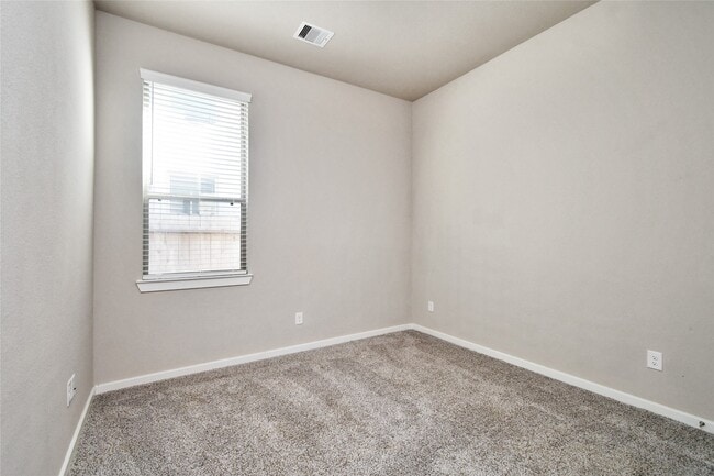 Building Photo - 939 Malibu Shr Ln