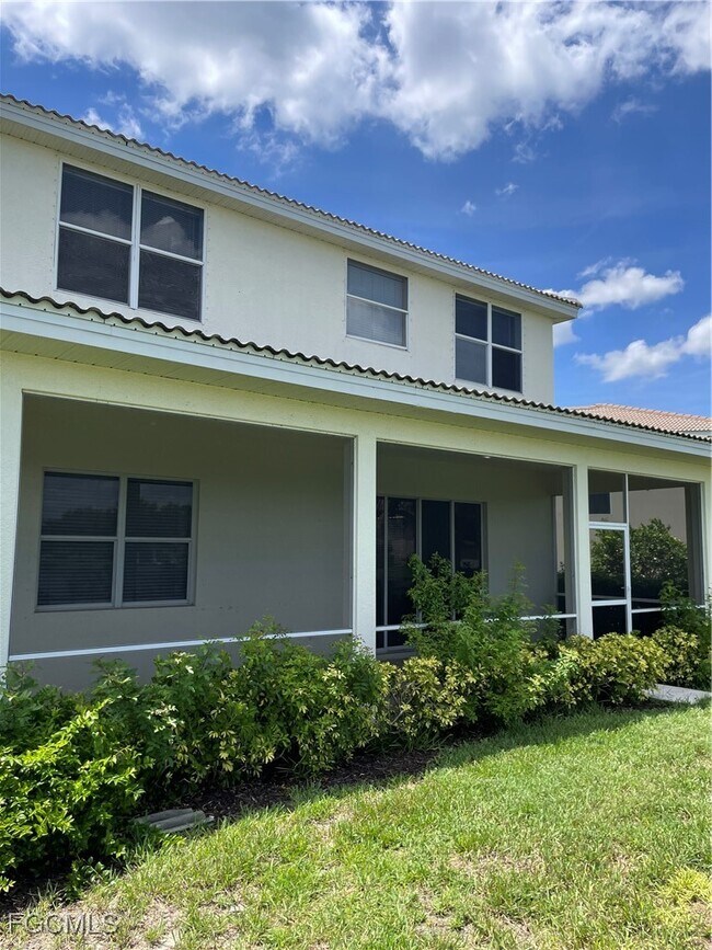 Building Photo - 2533 Deerfield Lake Ct