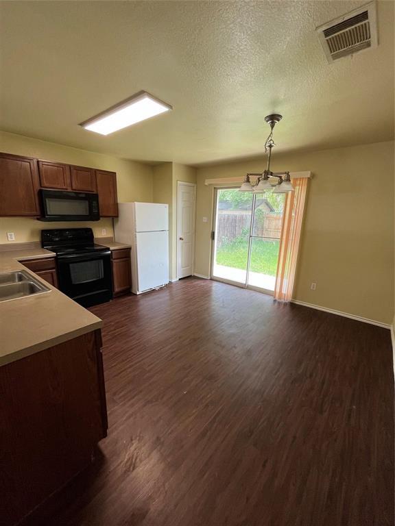 Building Photo - 3001 Caleb Dr