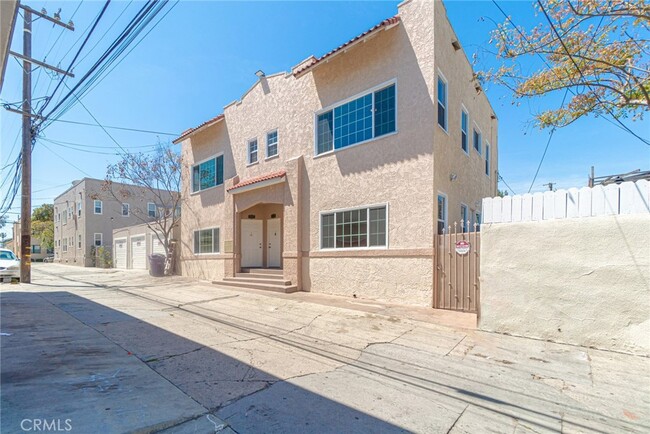 Building Photo - 1119 N Nylic Ct