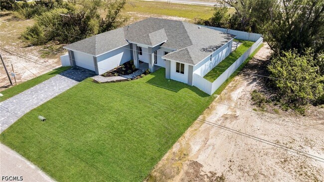 Building Photo - 1107 NW 40th Pl