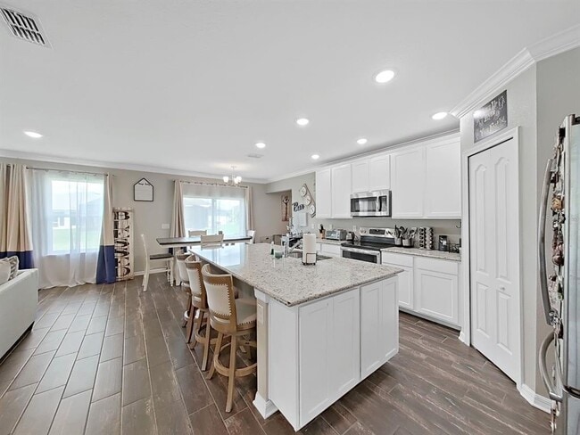 Building Photo - 8307 Olive Brook Dr