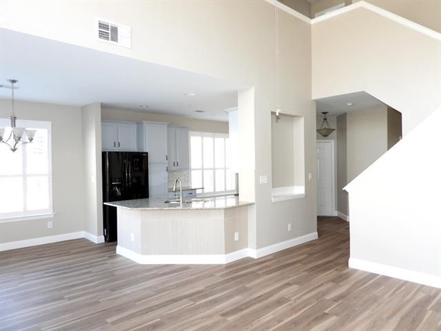 Building Photo - 3001 Woodmill Dr