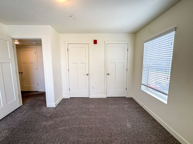 Building Photo - 531 S 850 E