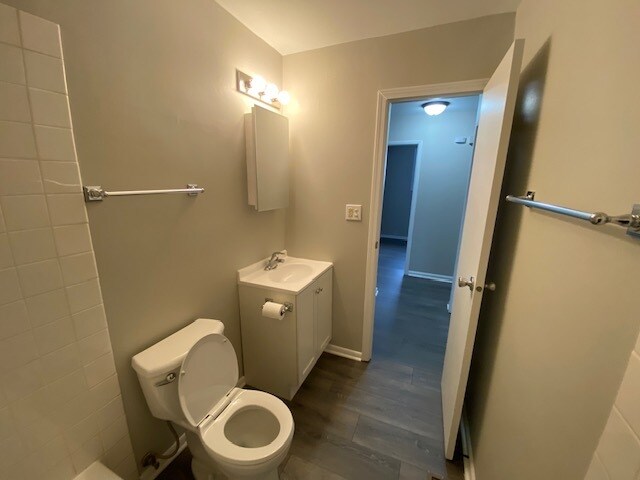 Building Photo - 230 Healy Ave