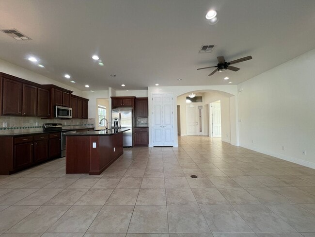 Building Photo - Luxury Living in a Gated Community – Modern 2-Bed Home with Premium Amenities!
