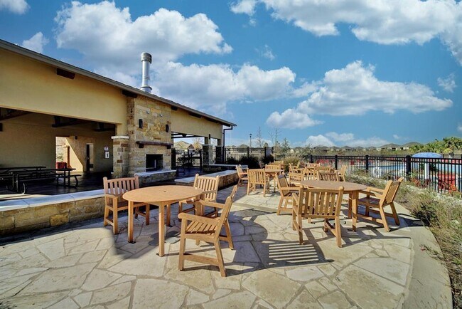 Building Photo - 19600 Woodrow Wilson St