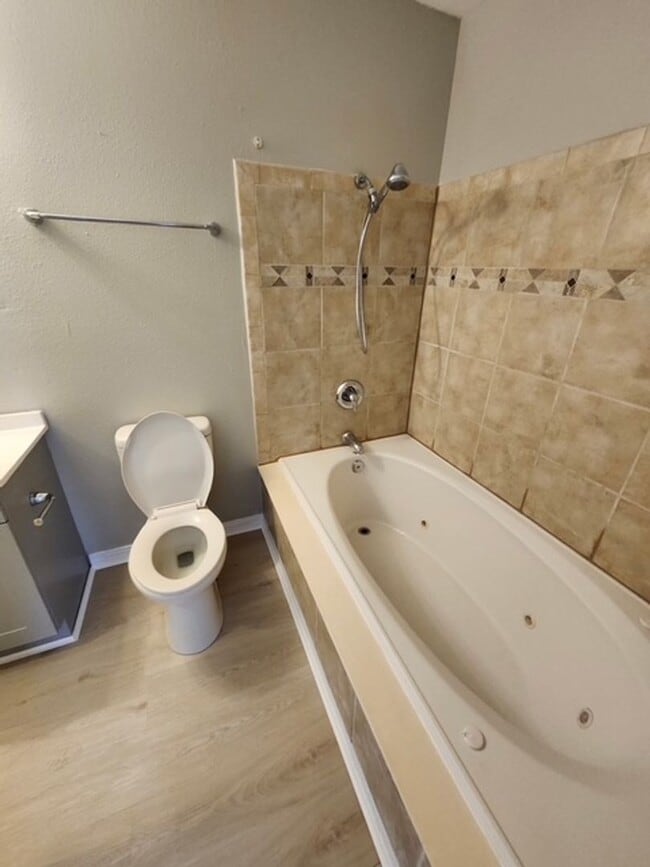 Building Photo - Pass Christian 3 bedroom