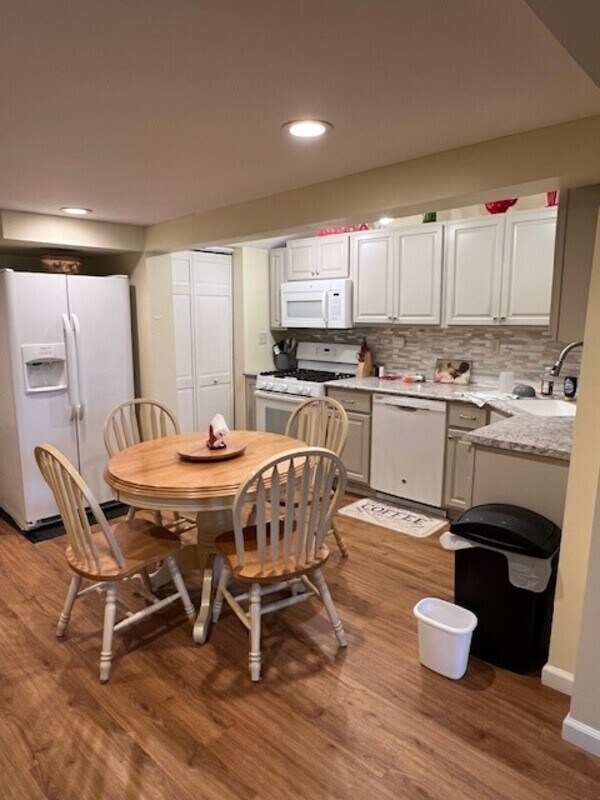 Building Photo - 316 Broadway