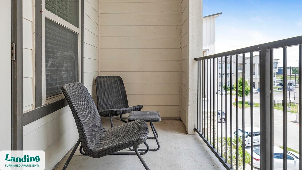 Building Photo - 12500 Shadowglen Trce