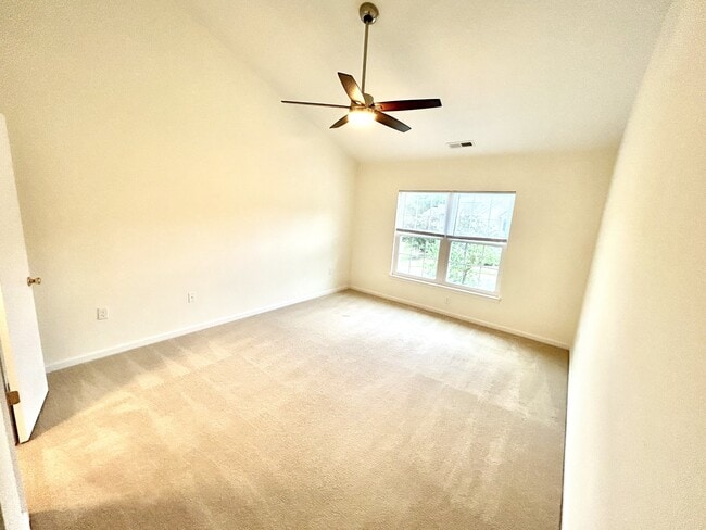 Building Photo - 1107 Settlement Dr