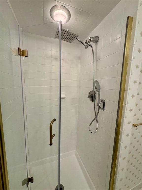 Building Photo - 1004 Paradise Rd