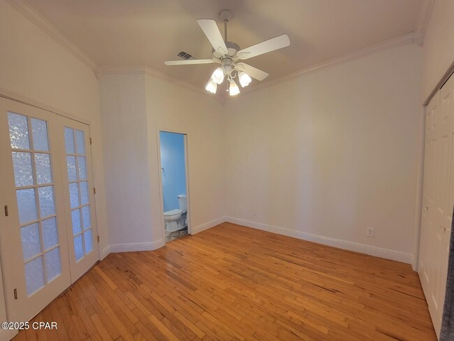 Building Photo - 7327 Rodgers Dr