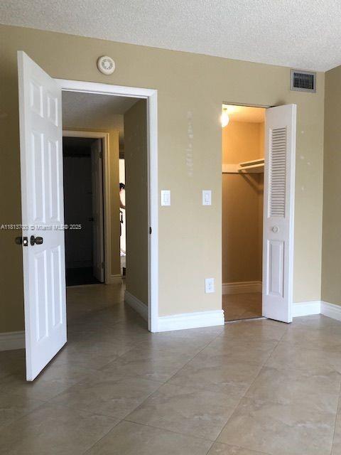 Building Photo - 7725 SW 86th St