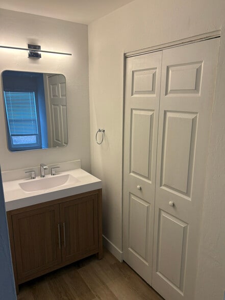 Building Photo - 1919 Ygnacio Valley Rd