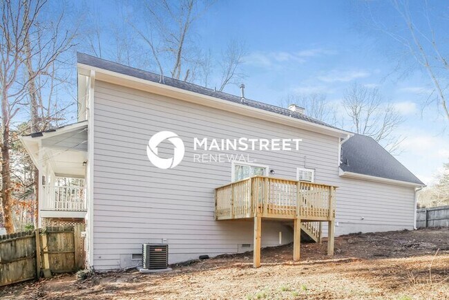 Building Photo - 3 Bedroom Pet-Friendly Home in DOUGLASVILLE, GA with Main Street Renewal