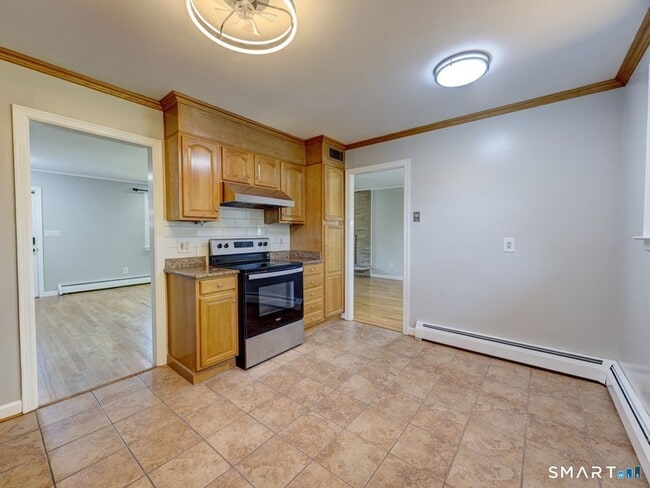 Building Photo - 38 Portage Rd